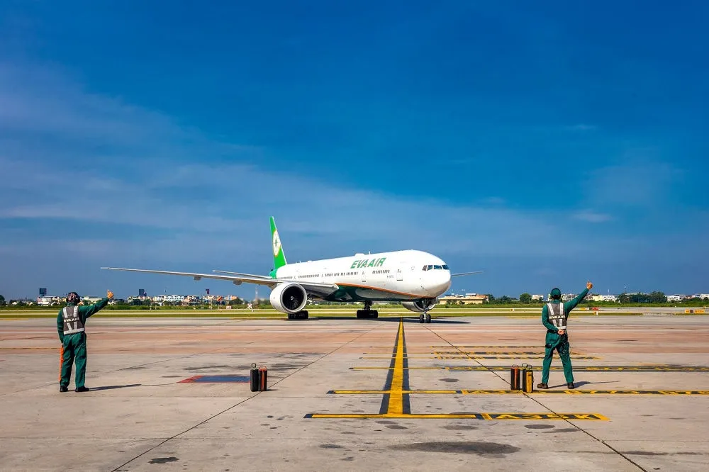 【開除4空服員2機長】長榮台籍機長臉書致歉　全員皆感到氣憤、羞愧