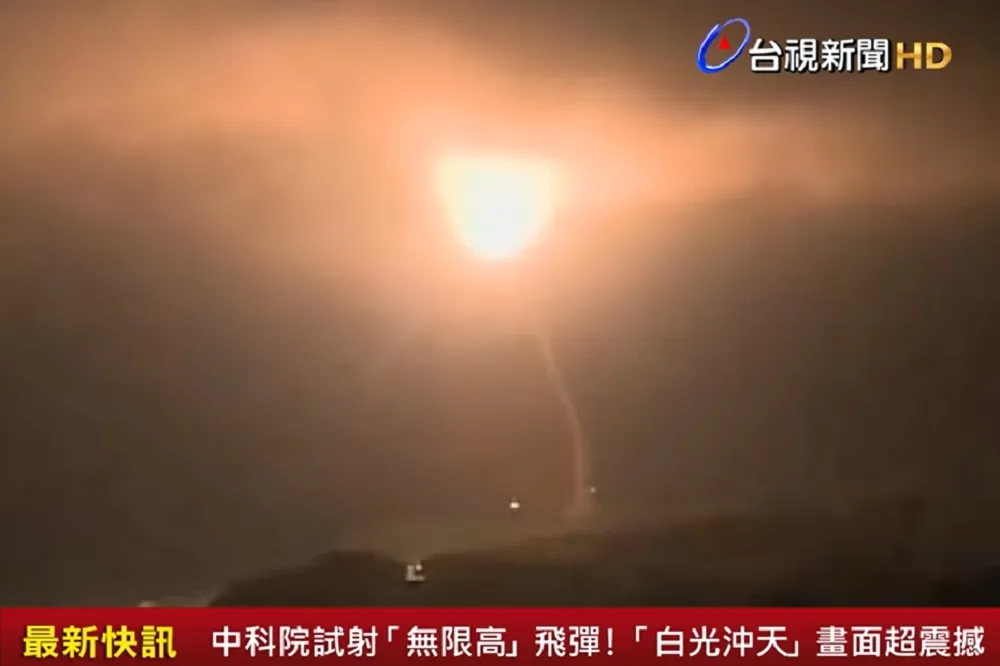 中科院火炮試射　中國解放軍同時宣布黃海南部7天軍演