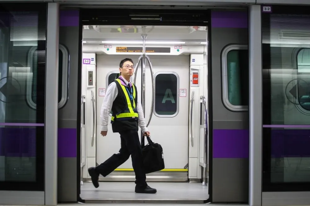 【紐籍機師效應】空服搭捷運遭拒　桃捷：出示防疫證明即可