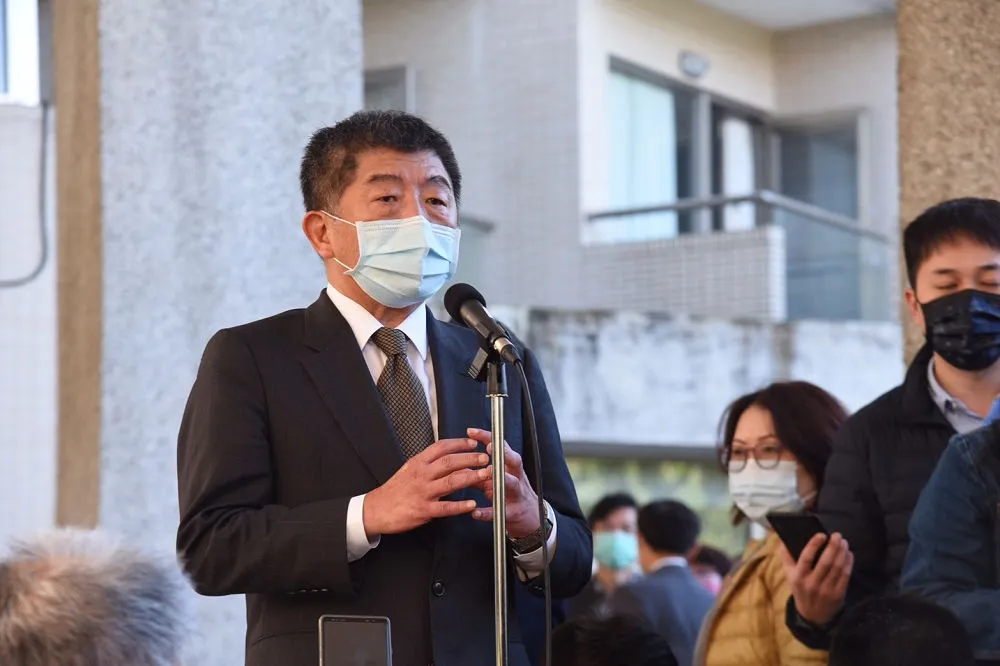 華航班機27日載120人自倫敦抵台　下機直送檢疫所