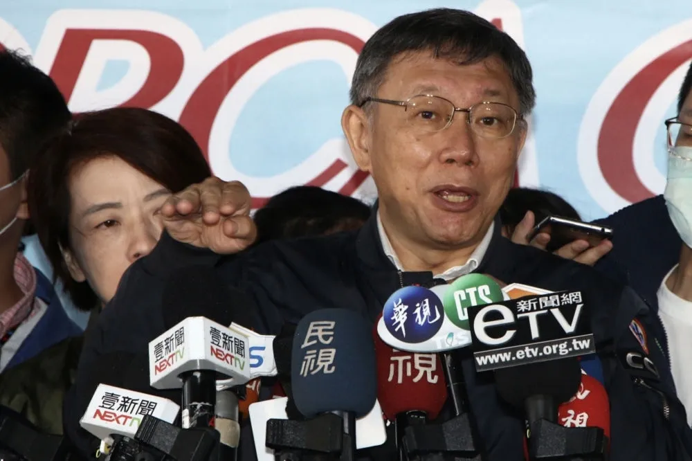 入境檢疫都要14天　柯文哲問：誰決定機組員僅3天留破口?