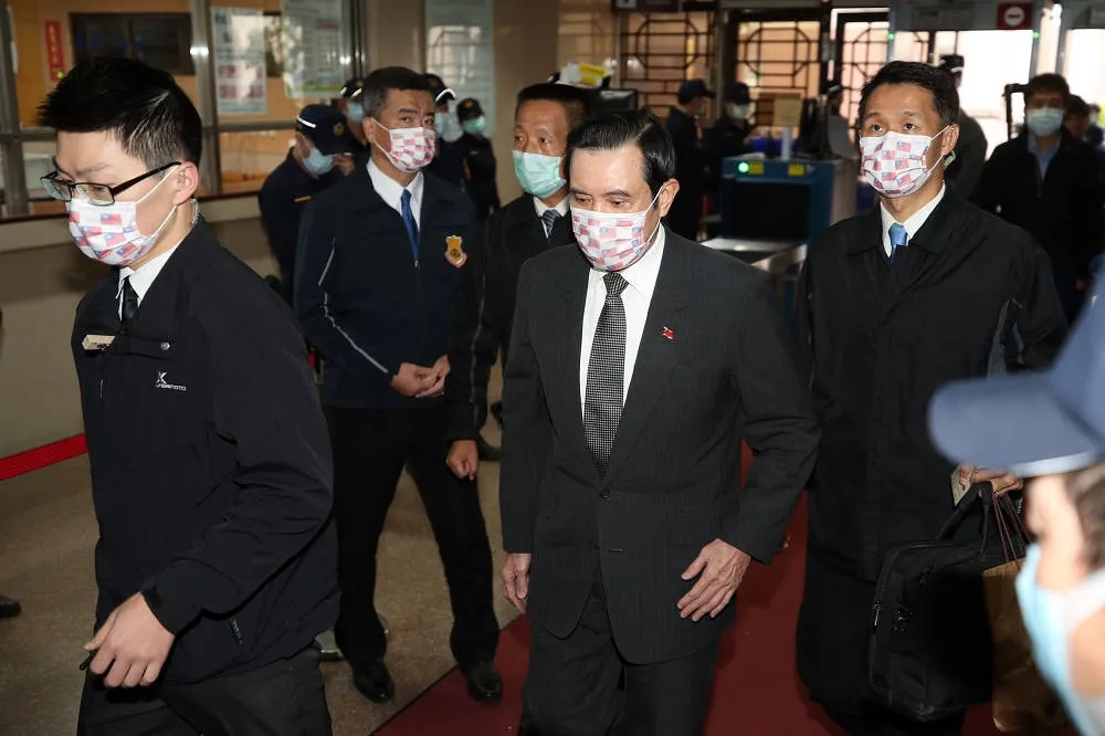 為三中案出庭　馬英九庭前不忘再提萊豬進口批蔡英文