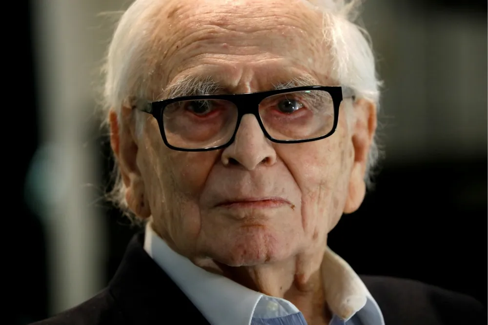 大眾化時裝品牌創始人　法國設計師皮爾卡登98歲逝世