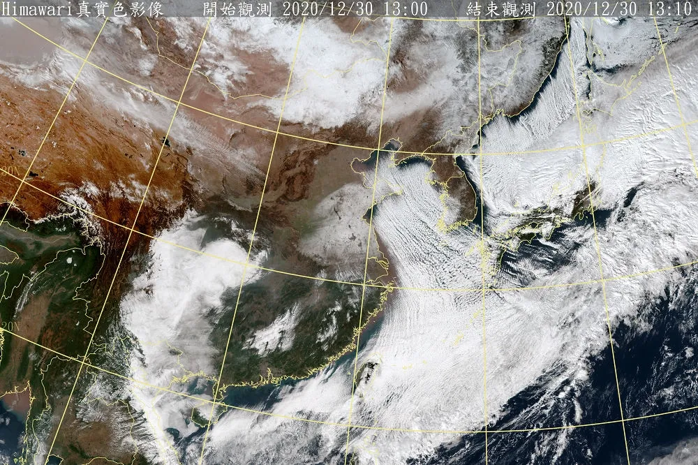 衛星雲圖「冬將軍在嘔吐」　鄭明典：大屯山就快降雪