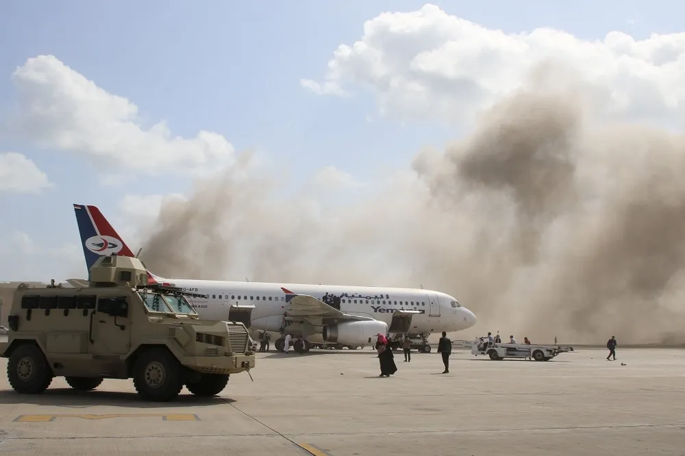 葉門機場遭恐攻釀25死、110人受傷　叛軍發射飛彈攻擊內閣官員飛機