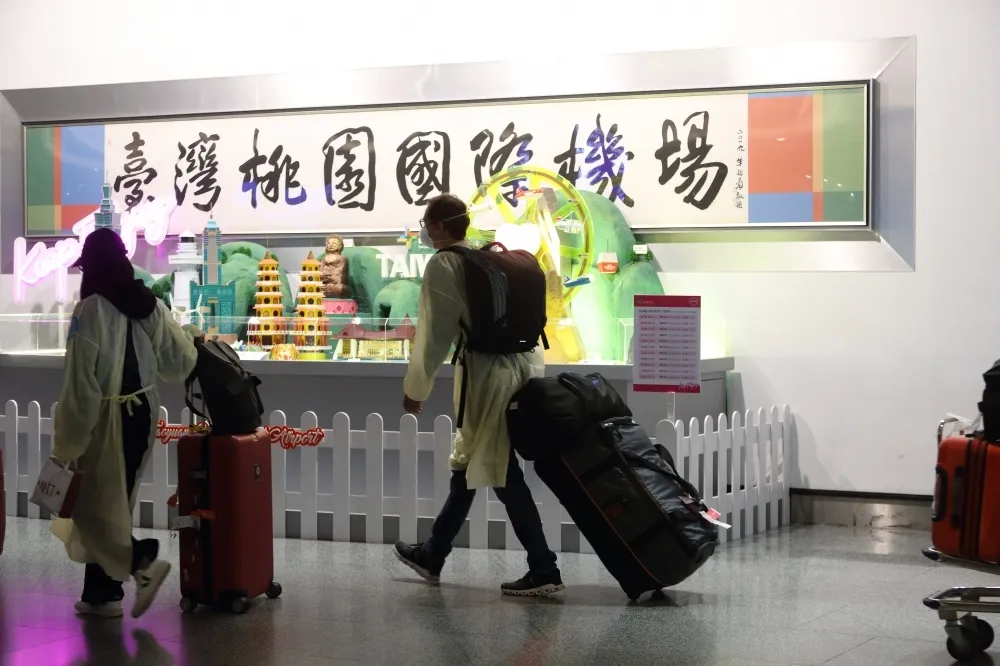 《紐時》指台灣鎖國恐不利持久戰　 指揮中心：視疫苗效果調整檢疫