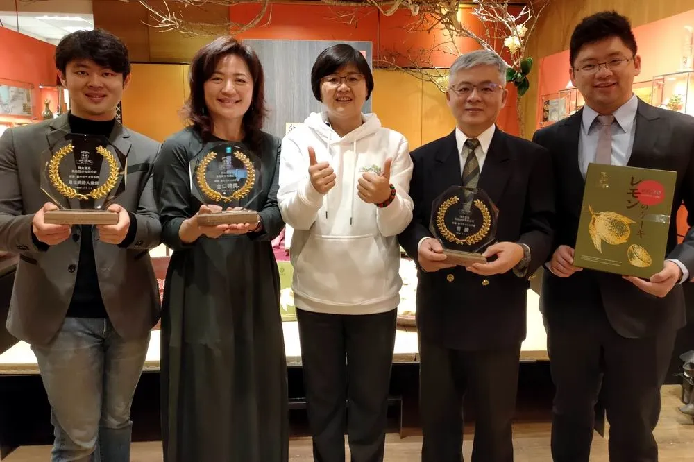 榮獲台中十大伴手禮三冠王　陳允寶泉推出第2件半價優惠