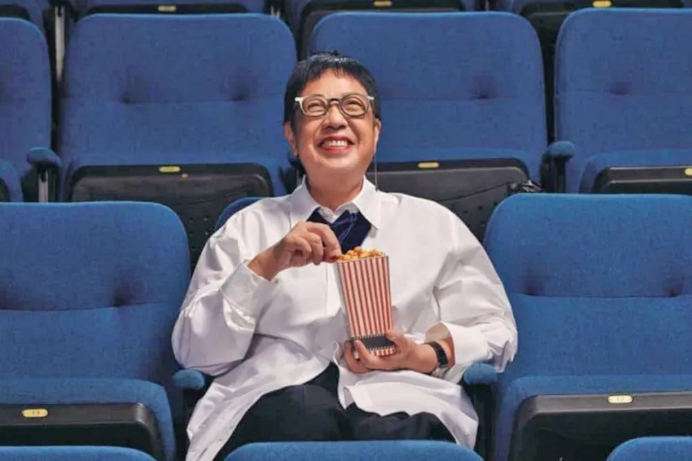 【導演開麥拉】「她喝醉了會唸莎士比亞」　我這樣紀錄許鞍華神與狗之間的人生