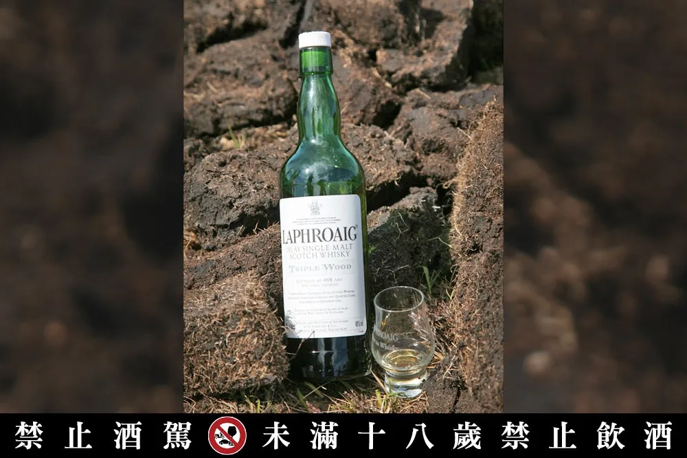 冬天裡燃起的暖意—愛上泥煤威士忌的原因
