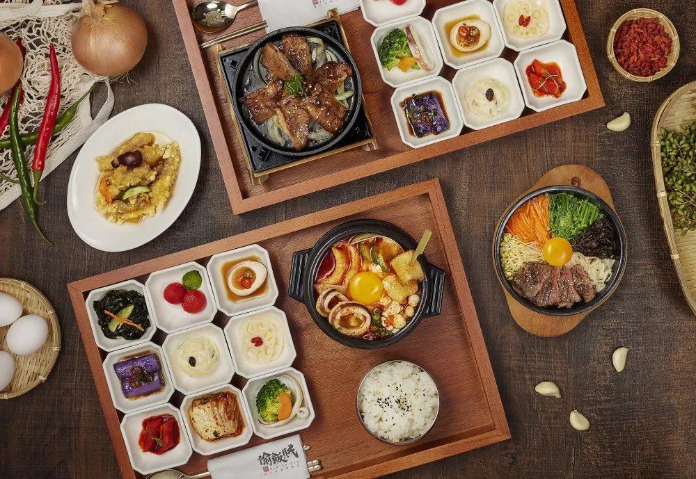 【有片】偷飯賊 2 店插旗北車！開幕期間限定「海鮮炒碼麵」必吃　消費滿 500 元抽蟹膏、折價券