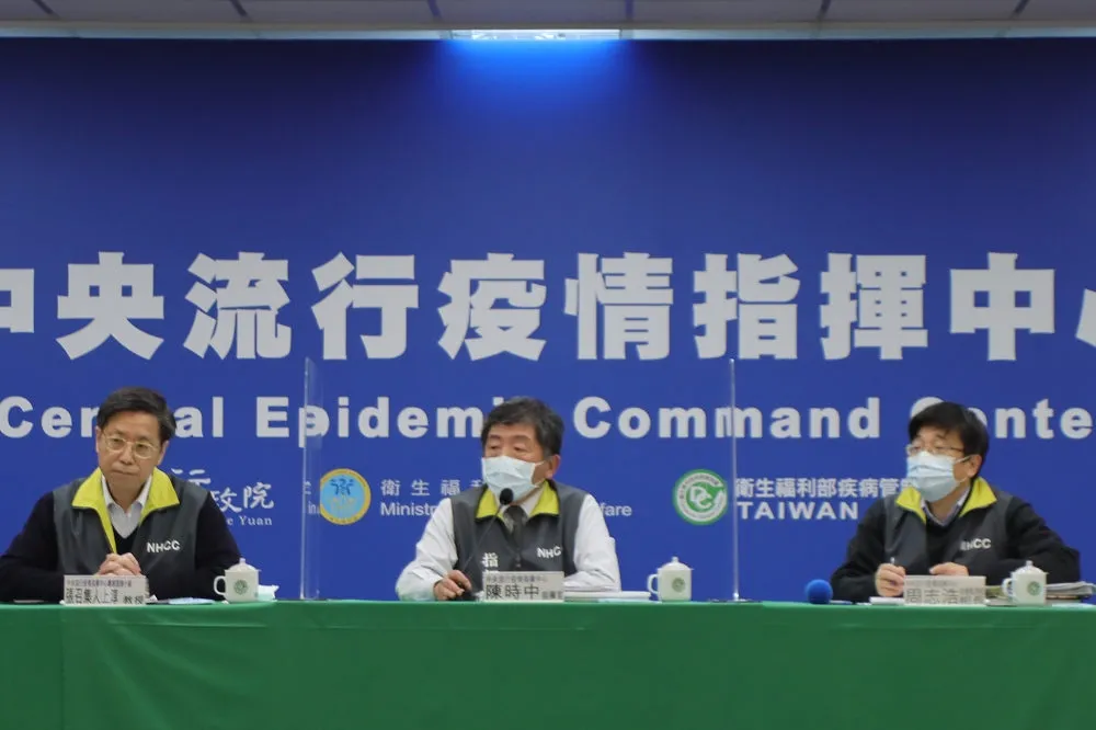 【不排除環境感染】新染疫醫案856有慢性鼻炎　與案838討論患者病情