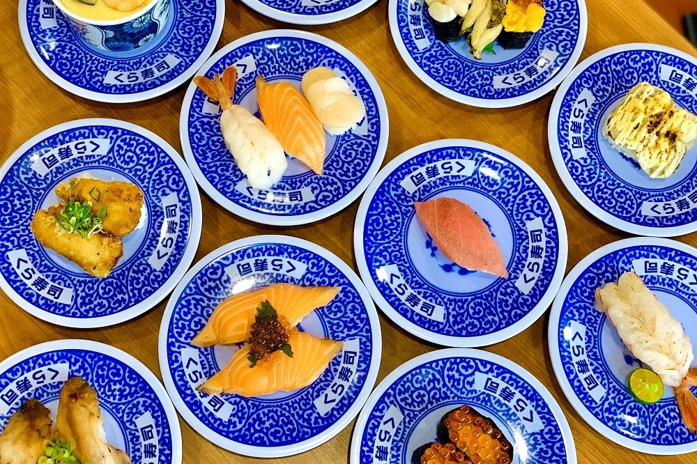限期 7 天！藏壽司「鮪鮭雙享祭」1/22 登場　必嚐帝王級「黑鮪魚大肚」、「鮭魚卵鮑魚奢華三貫」