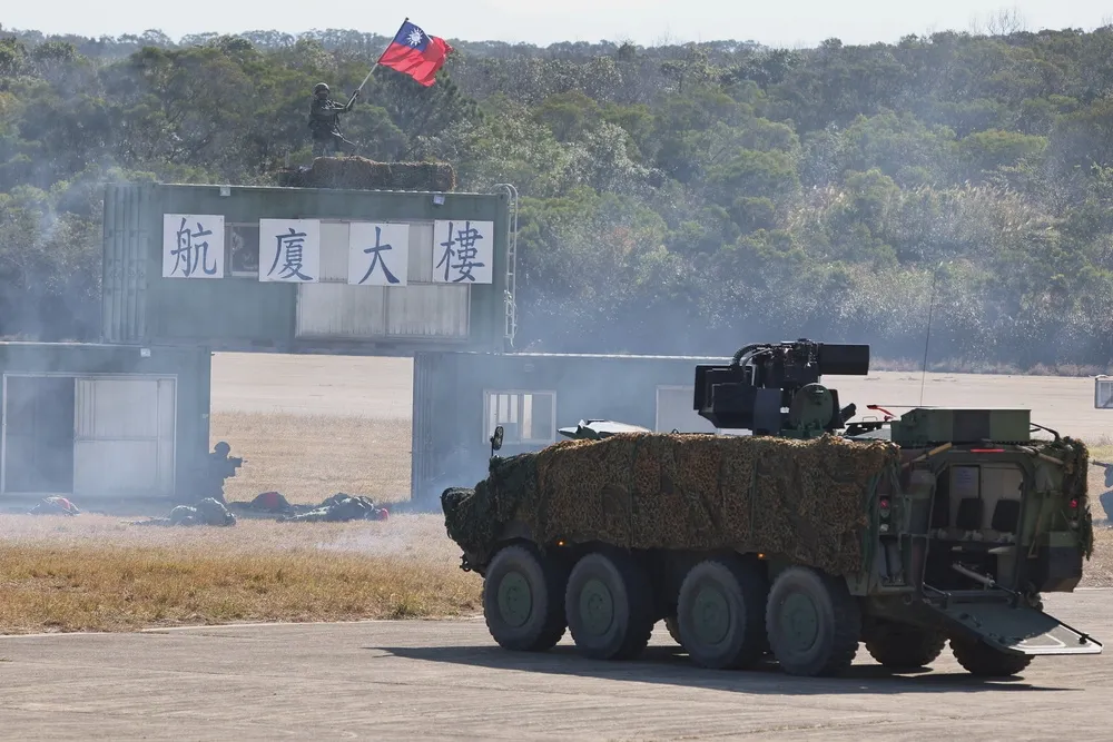 拜登政府首度對兩岸喊話　呼籲北京停止對台軍事、外交威脅
