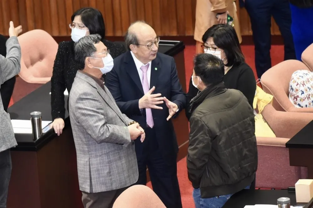 國民黨批中央編10億搞大內宣　農委會遭質疑藏一半預算