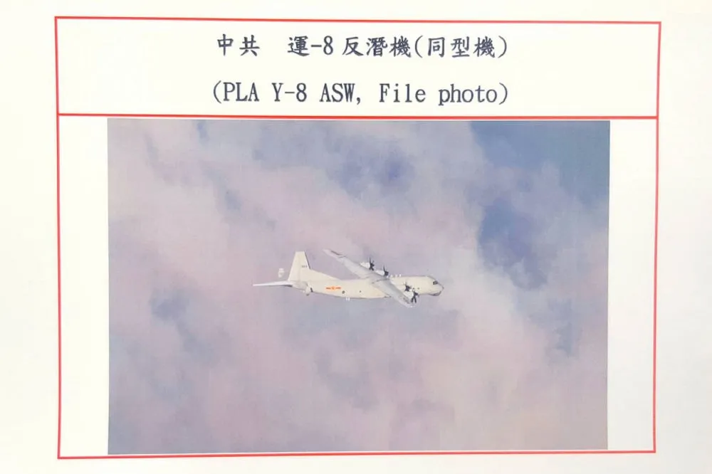 1月第26亂！　解放軍再派4架次運八闖我西南空域