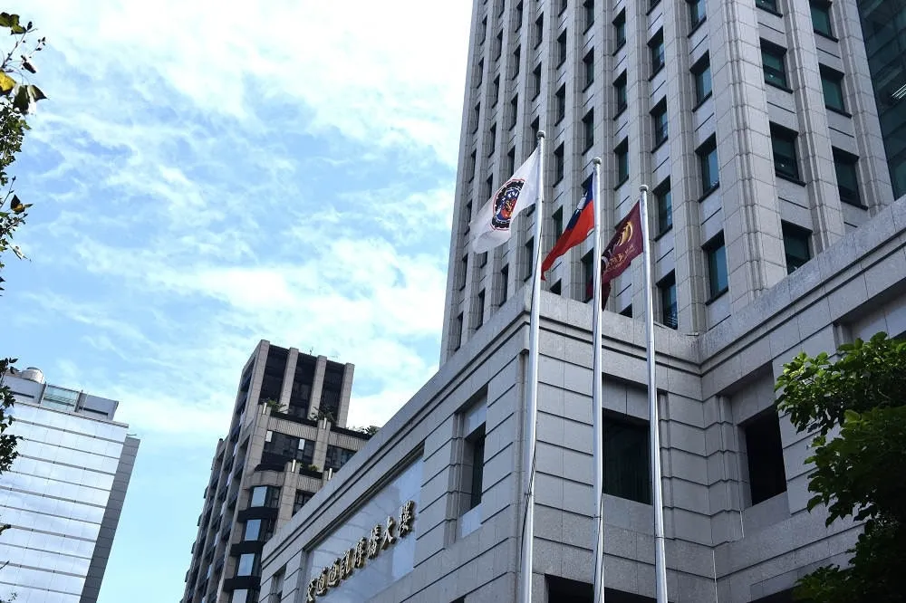 52頻道傳中嘉撤件寰宇換華視　NCC證實並澄清未介入