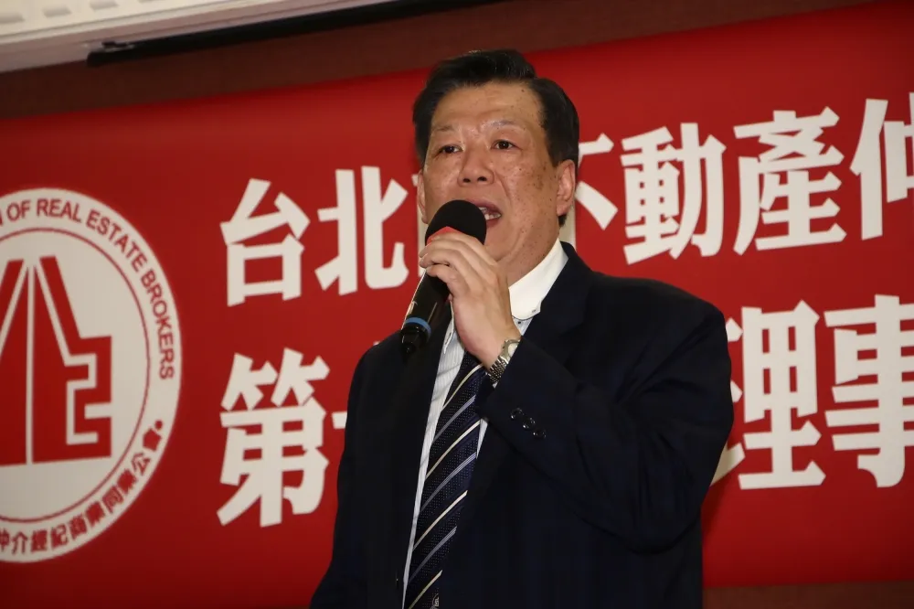 台北市仲介公會理事長選舉　朱玟諺提教育訓練等6大政見