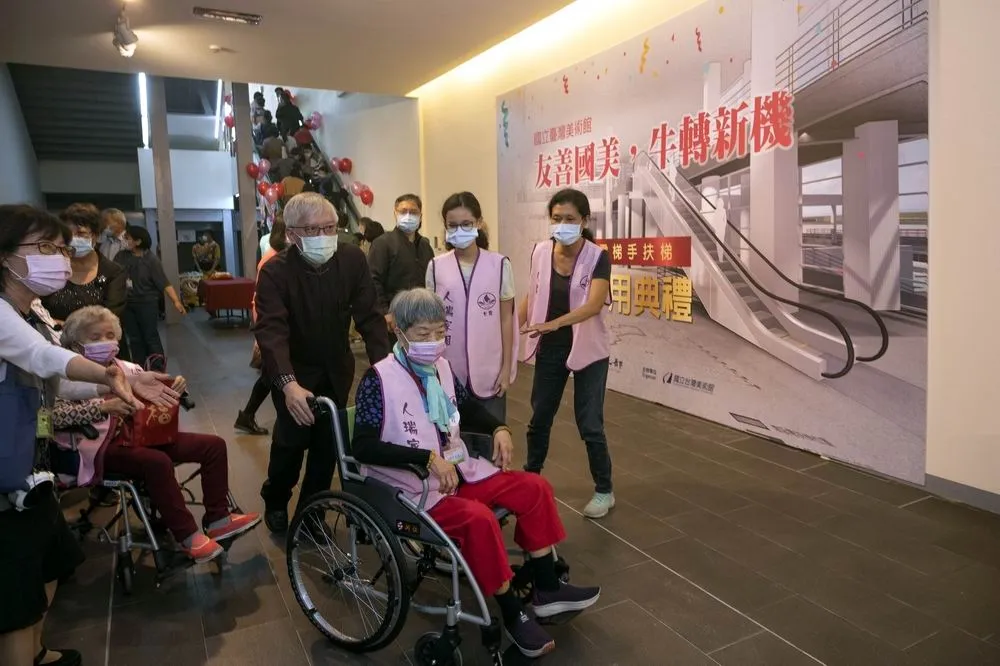 國美館服務升級　友善電（扶）梯春節前啟用