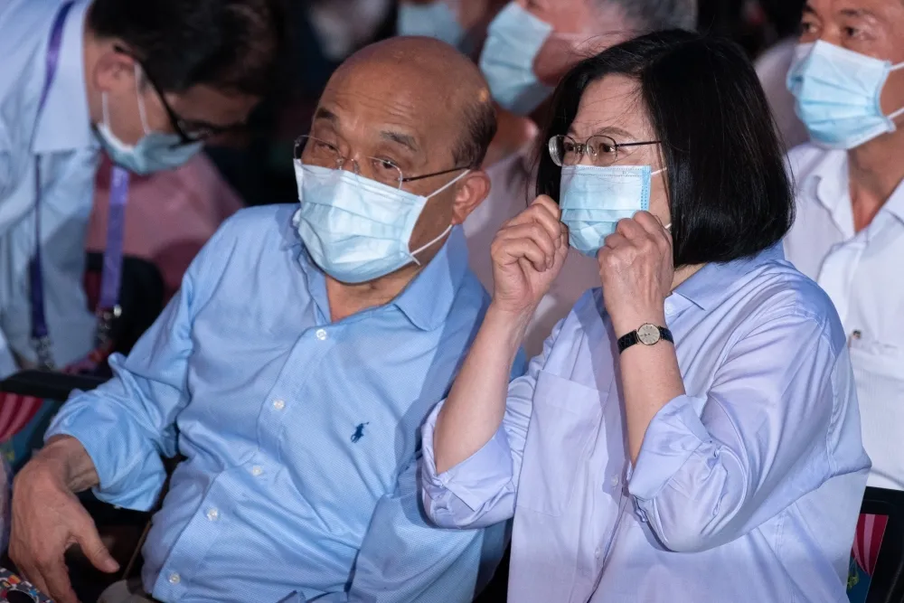 蘇揆兩度向蔡英文表示「反萊豬」立場　蘇核心幕僚一度勸辭明志