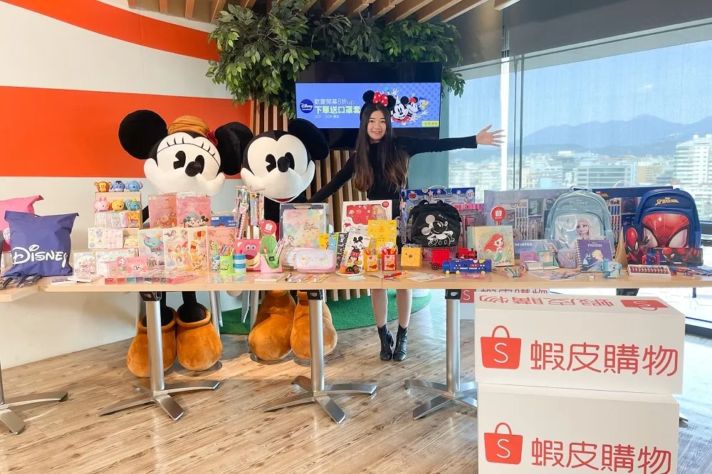 【有片】免代購！迪士尼官方文具旗艦店蝦皮獨家開賣 消費滿額再送餐具包、口罩套