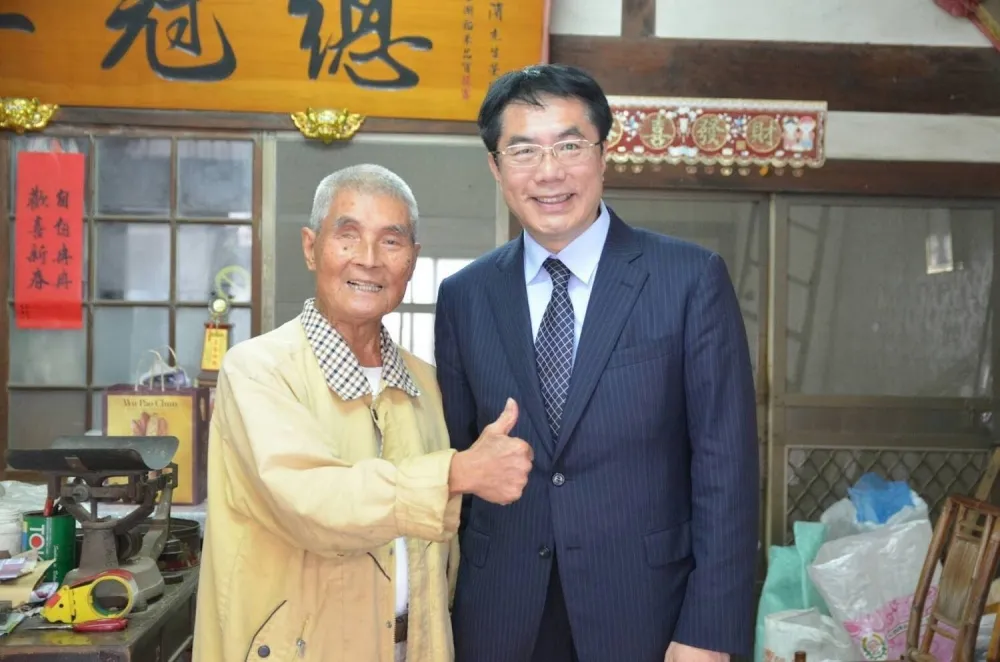 崑濱伯享壽92歲 台南市長黃偉哲發文哀悼
