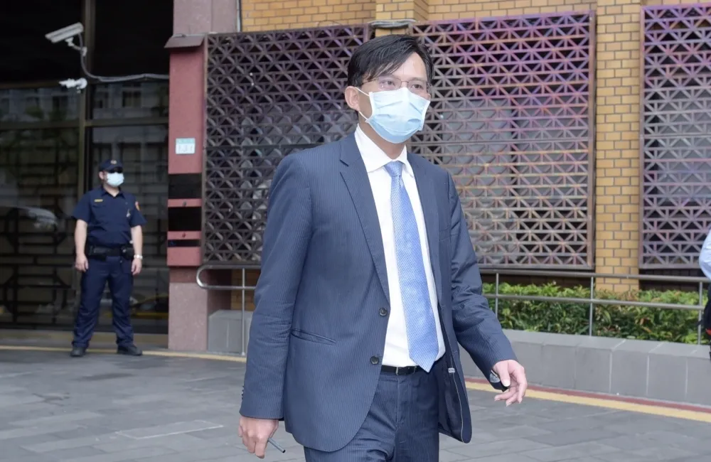 【台南角頭亂鬥】方仰寧向幫派「宣戰」　黃國昌諷：胡志強都宣戰20幾次了