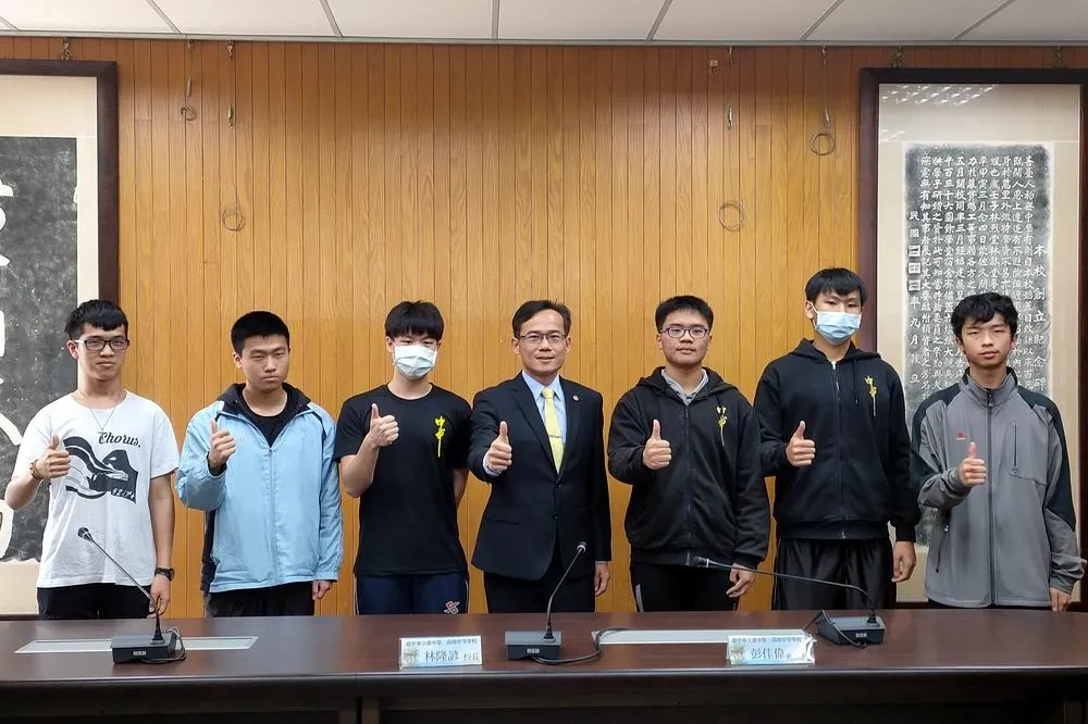 學測數學難度高　台中一中與中女中社會組均無4科滿級分