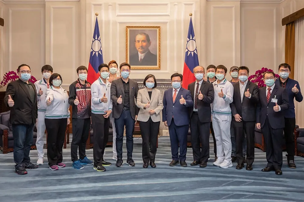 羽球選手在國際舞台上「穿金戴銀」　蔡英文感謝戴資穎：辛苦了，台灣謝謝有妳