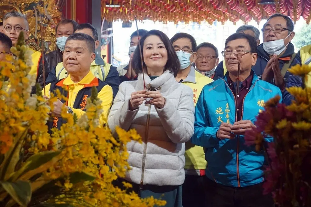 【瑤滾焦土戰】藍3/5送罷免提議　喊里長全面封殺吳思瑤過節