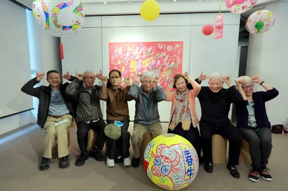 藝術大師趙國宗　用12生肖燈籠祝福牛年平安健康