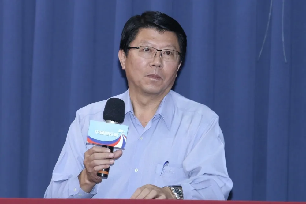 台灣鳳梨合格率99.7%？　謝龍介揭真相：不合格的幾乎退運不列入計算