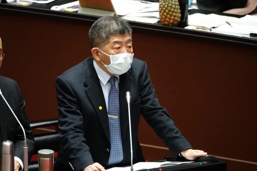 國產疫苗年底產量可達1.2億劑　陳時中：就看臨床試驗成功與否