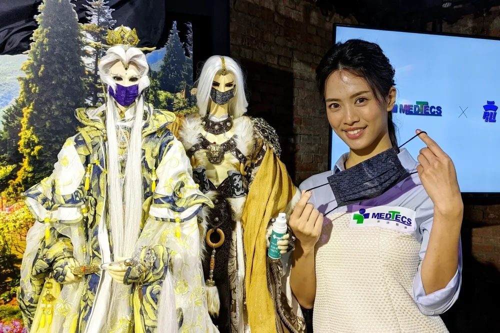 素還真口罩！美德醫療 ╳ 霹靂布袋戲聯手推出限量聯名「霹靂防疫包」