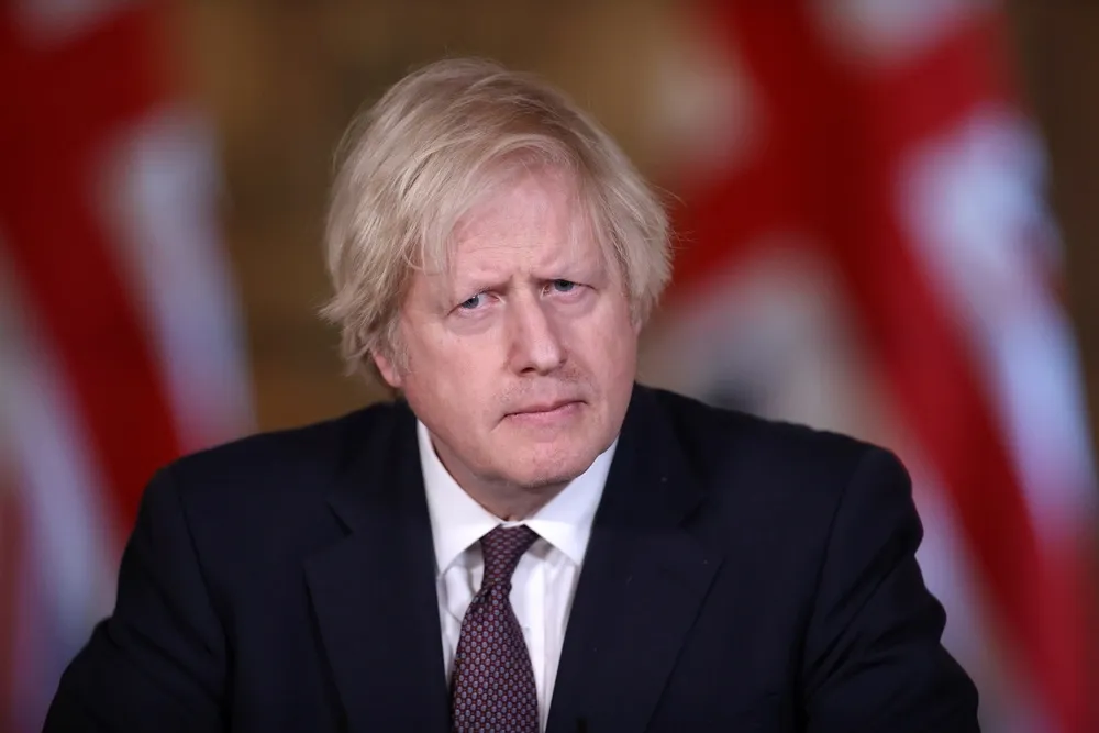 【梅根專訪】事關女王與王室事務　英首相強森：無可奉告！