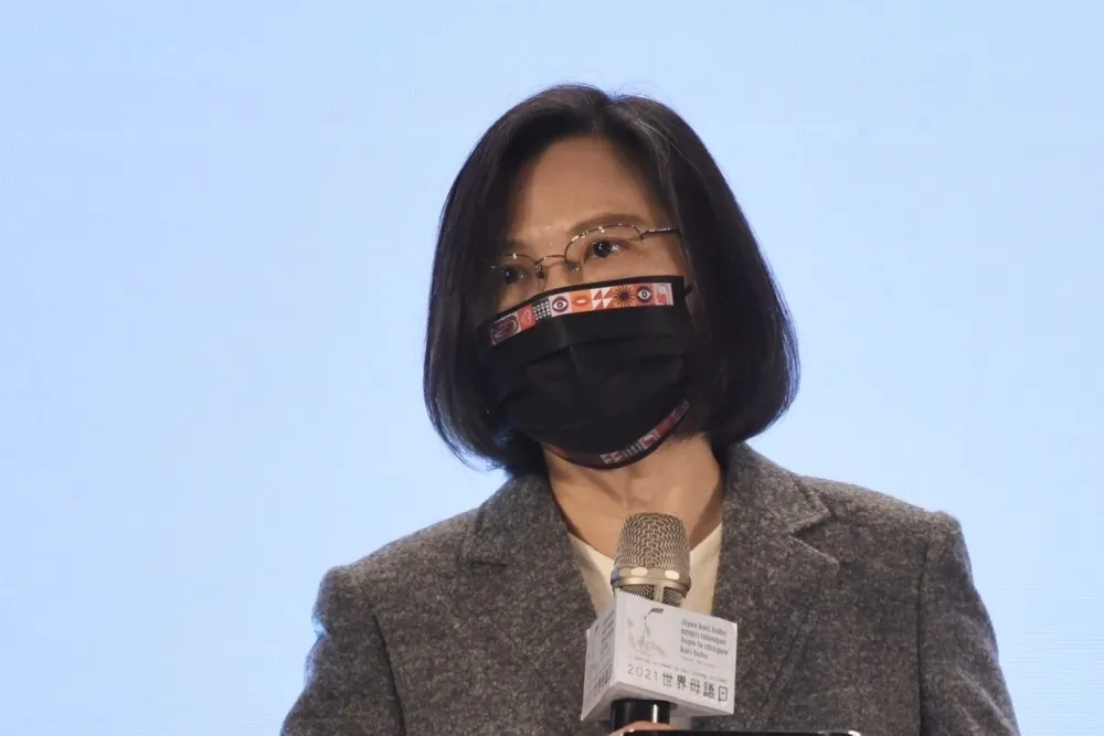【大潭藻礁】要求公部門持續和團體溝通　蔡英文：能源轉型非路線之爭