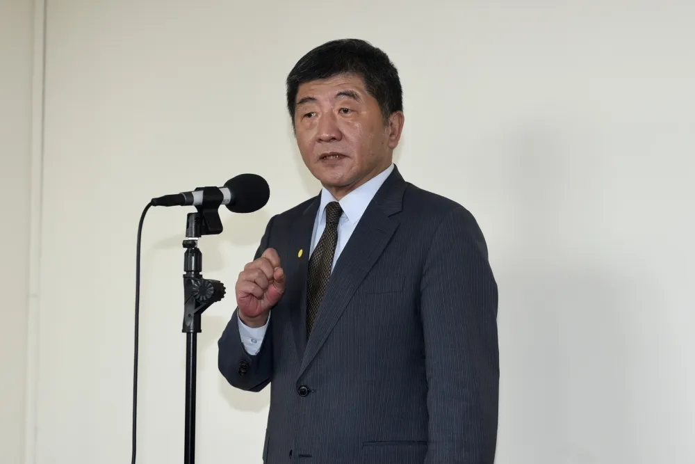 歐盟建議AZ疫苗加警語　陳時中：不排除由蔡英文總統帶頭施打增加信心