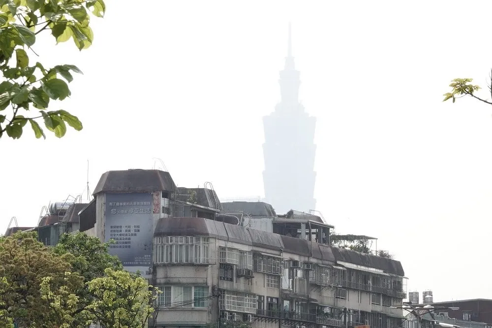台灣空品糟怪對岸沒用　名醫蘇一峰PO對照圖、數據證明