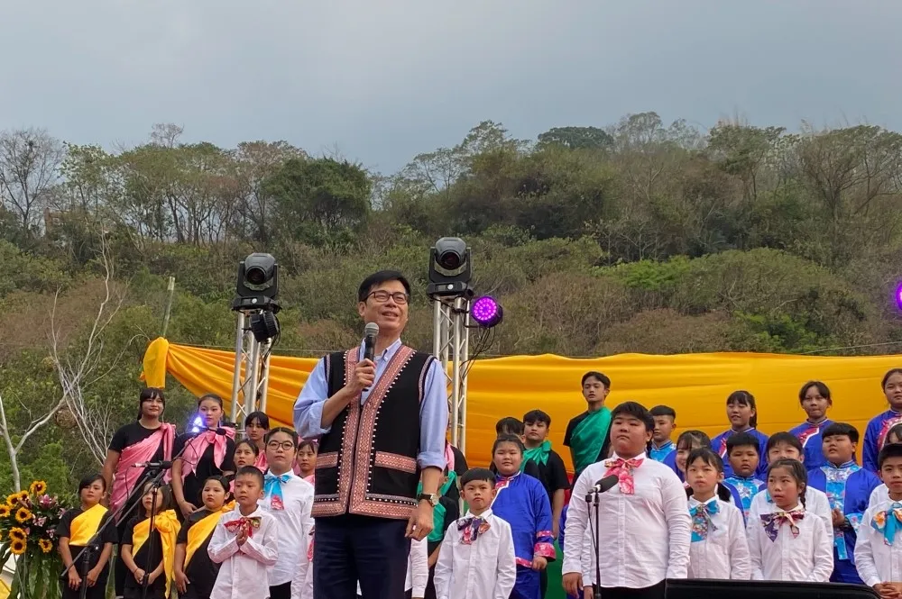 高雄嘎呼拉斯山中音樂節  市長陳其邁親臨勉勵