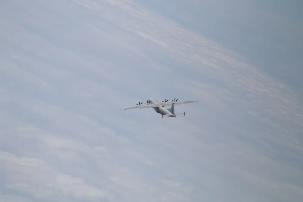 解放軍機15日兩度侵擾西南ADIZ　我空軍升空警戒並廣播驅離