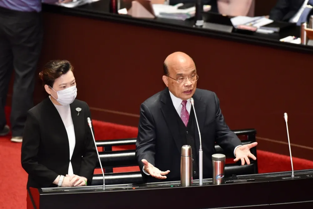 侯友宜質疑新北核廢料還要放多久　蘇貞昌：8月核四公投國人應思考