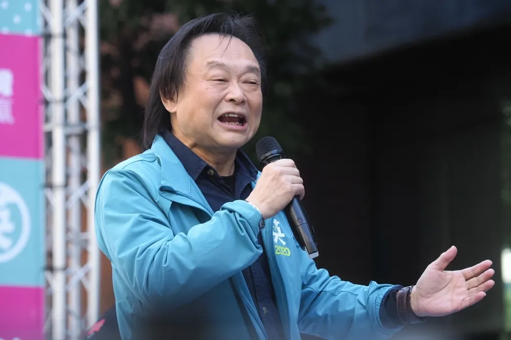 高嘉瑜向蔡英文推他選北市長　王世堅爆笑：不唱歌改練笑話？