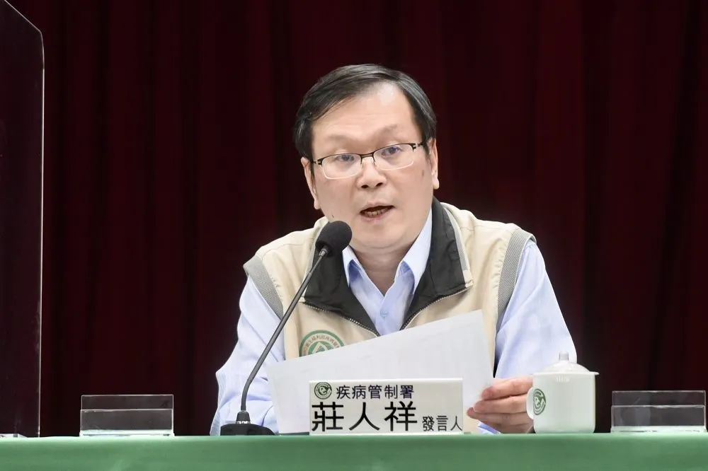 被追問AZ疫苗竟嗆記者「為什麼要告訴你」　莊人祥致歉：一時鬼打牆