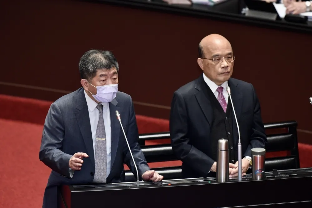 指揮中心證實　蘇貞昌、陳時中22日帶頭接種AZ疫苗