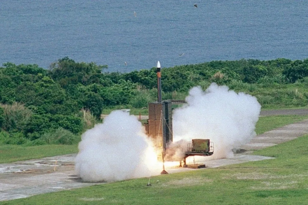 【麒麟專案激勵】戟鋒射程破千地對地、雲峰Ⅱ中程飛彈　中科院證實研發中