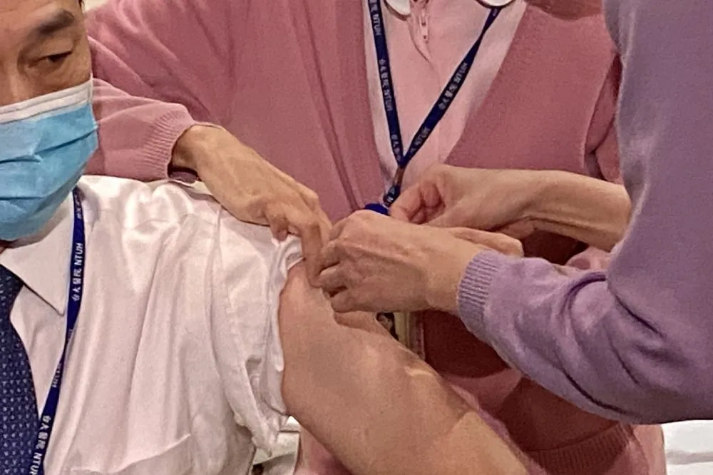 5百萬BNT疫苗採購恐生變　莊人祥：不影響台灣疫苗布局