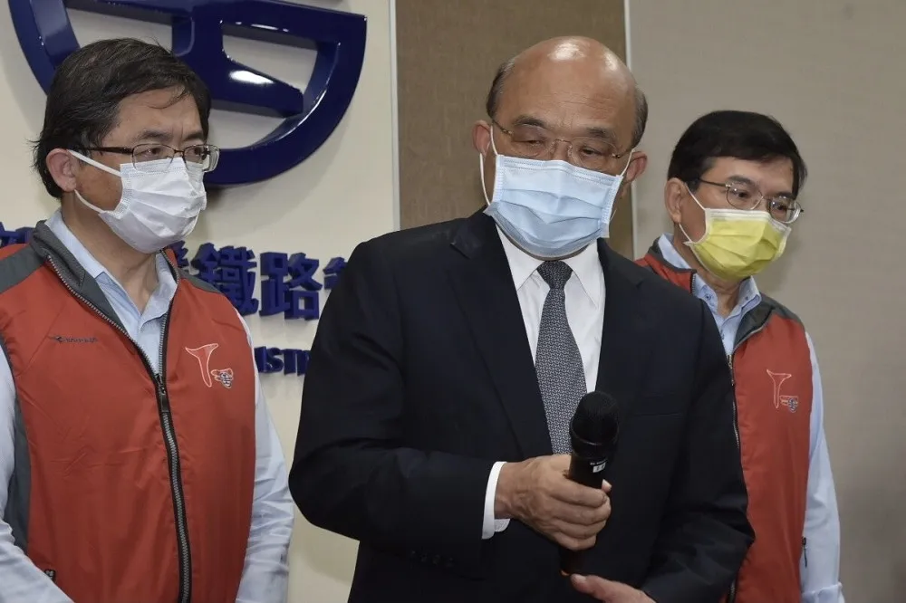 【台鐵出軌】蘇貞昌向罹難乘客家屬致歉　指示「盡快搶救」
