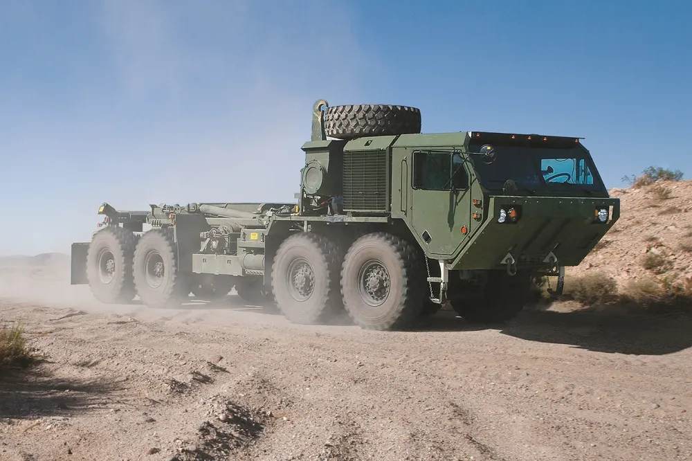 【壯大遠距打擊火力】特種輪型車應採軍規　「平戰合一」納後備動員