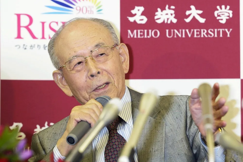 日本諾貝爾物理學獎得主赤崎勇辭世　發明人稱照明革命「藍色LED」