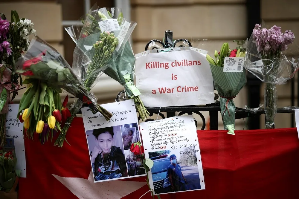 【緬甸政變】軍方切斷全國網路　3日再添5死、通緝18名藝人、空襲少數民族
