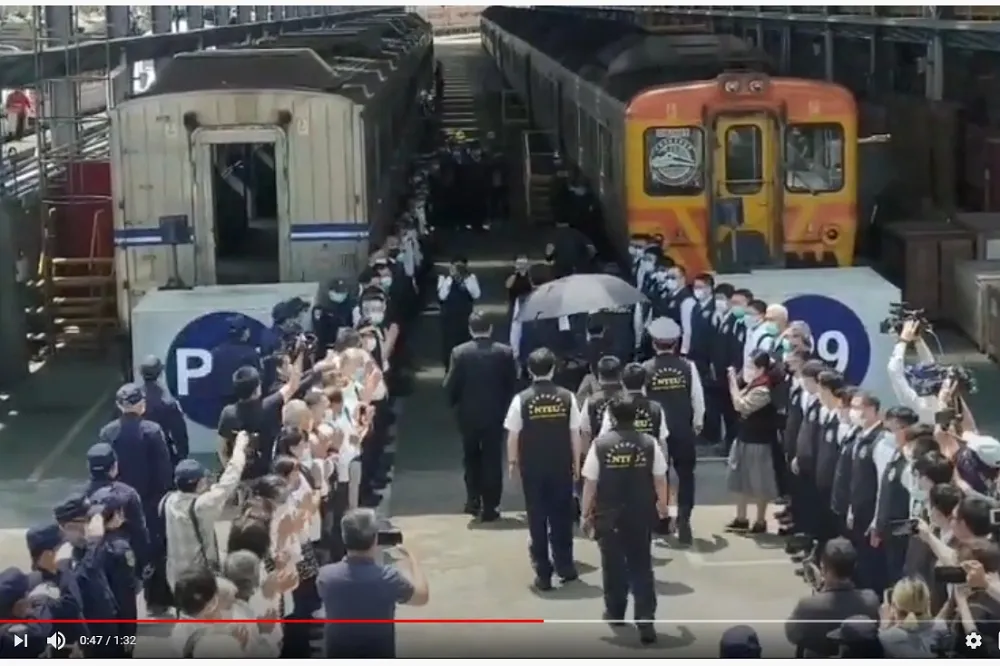 【台鐵出軌Day5】司機員袁淳修搭「下班列車」　下午5:30將抵達台中